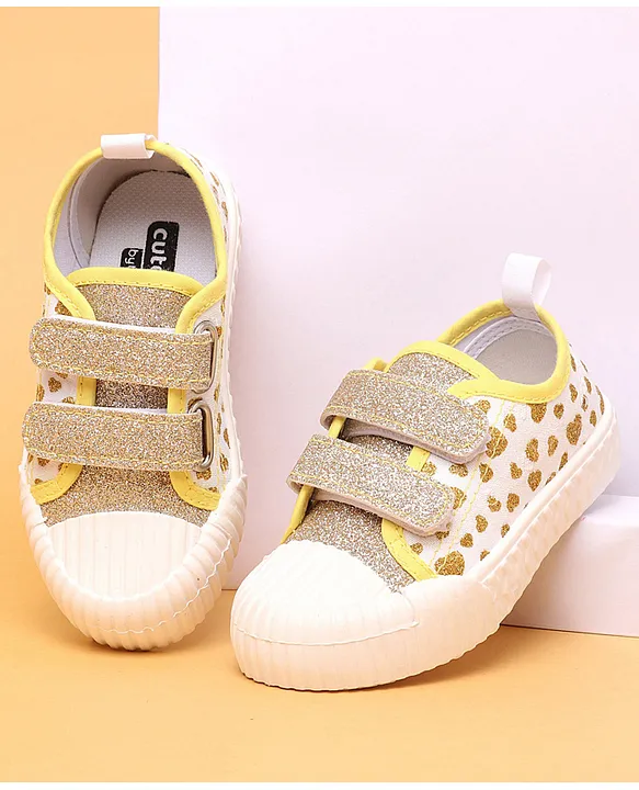 Babyhug Casual Firstcry Baby Girl Footwear Cute Walk By Babyhug