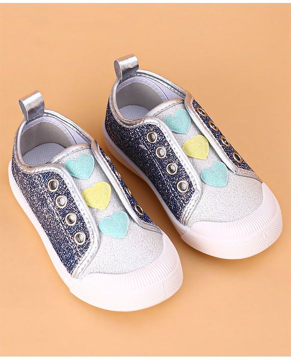 Cute Walk by Babyhug Casual Shoes Heart Applique - Blue