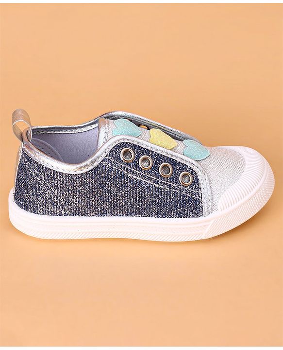 Cute Walk by Babyhug Casual Shoes Heart Applique - Blue