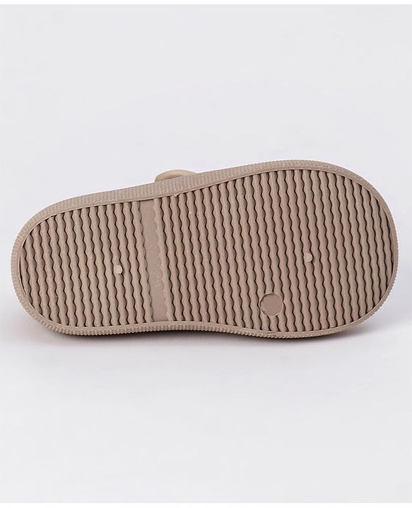 Cute Walk by Babyhug Velcro Closure Casual Shoes- Pink
