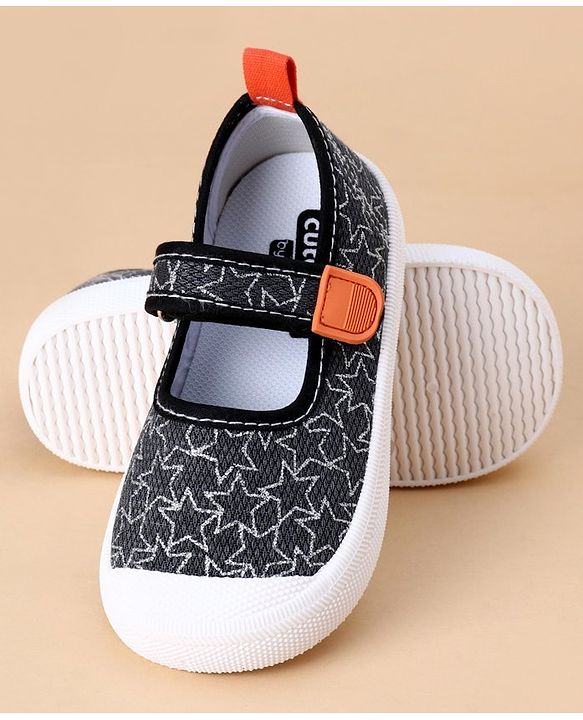 Cute Walk by Babyhug Casual Shoes - Black