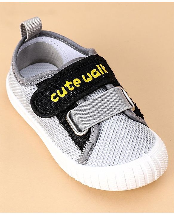 Cute Walk by Babyhug Casual Shoes Solid- Grey