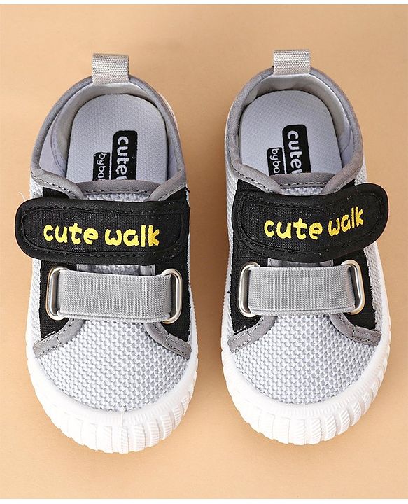 Cute Walk by Babyhug Casual Shoes Solid- Grey