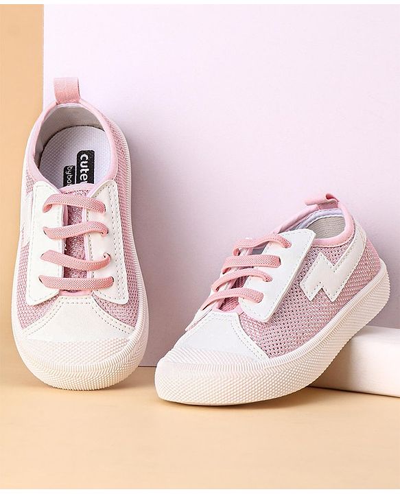 Cute Walk by Babyhug Casual Shoes Solid- Pink
