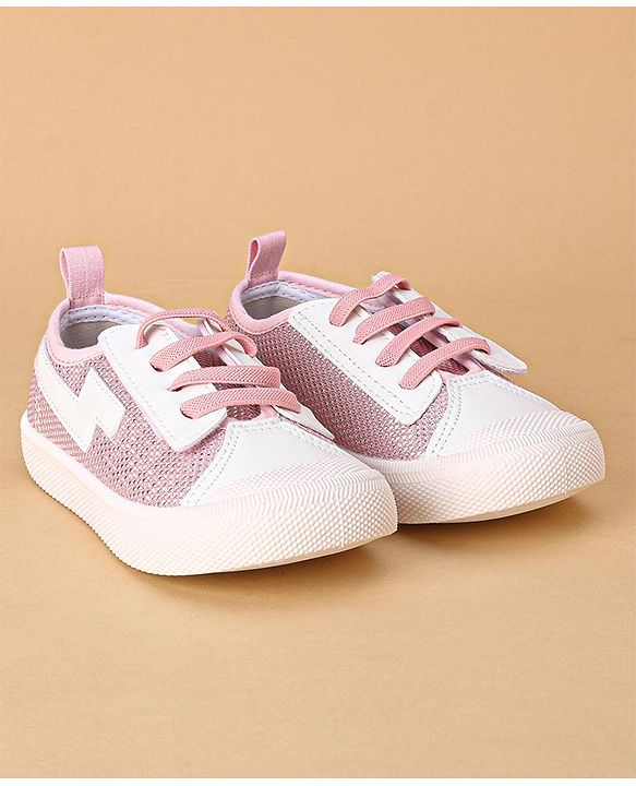 Cute Walk by Babyhug Casual Shoes Solid- Pink