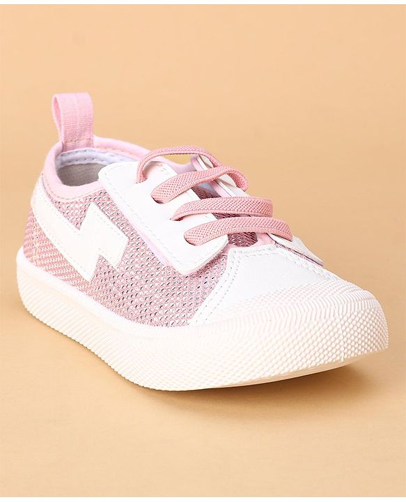 Cute Walk by Babyhug Casual Shoes Solid- Pink