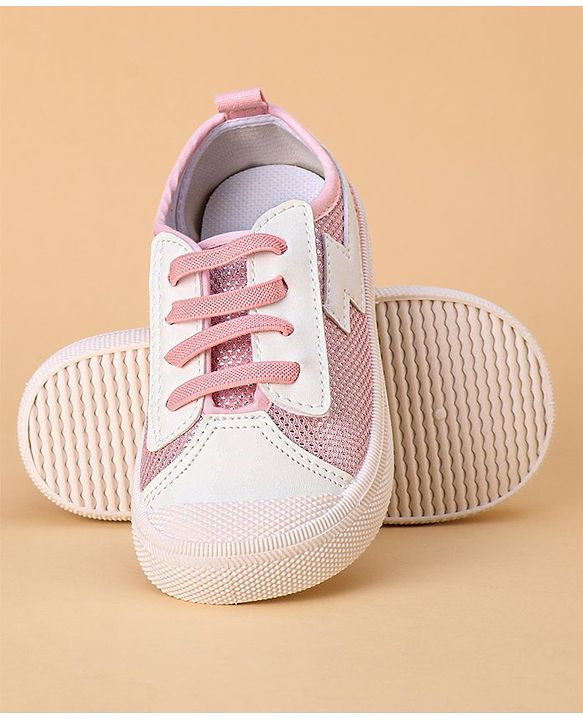 Cute Walk by Babyhug Casual Shoes Solid- Pink