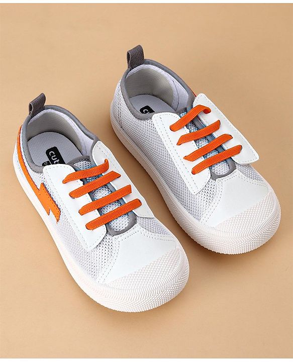 Cute Walk by Babyhug Casual Shoes Solid- Pink