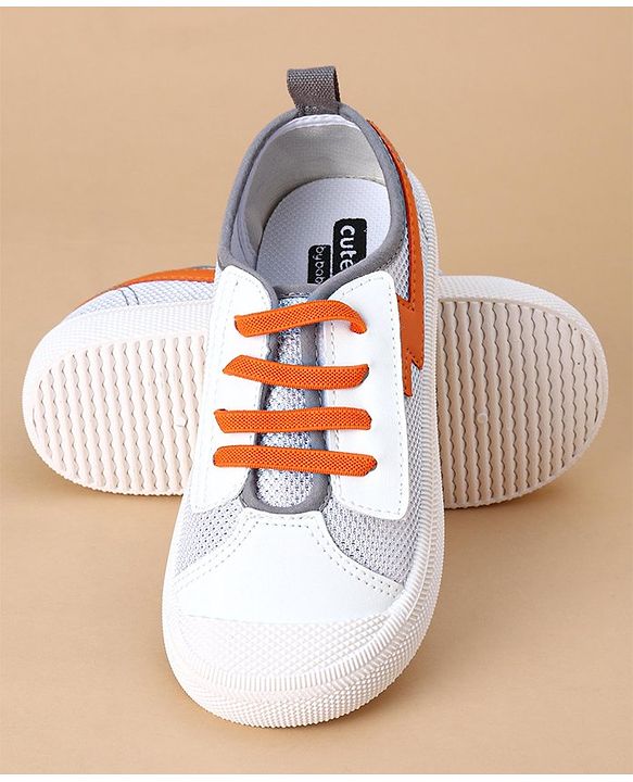 Cute Walk by Babyhug Casual Shoes Solid- Pink