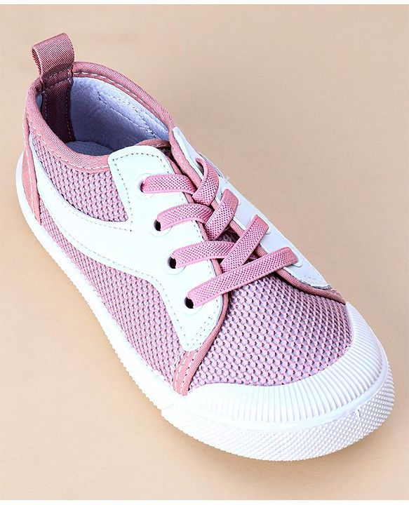 Cute Walk by Babyhug Lace Up Casual Shoes Solid- Pink
