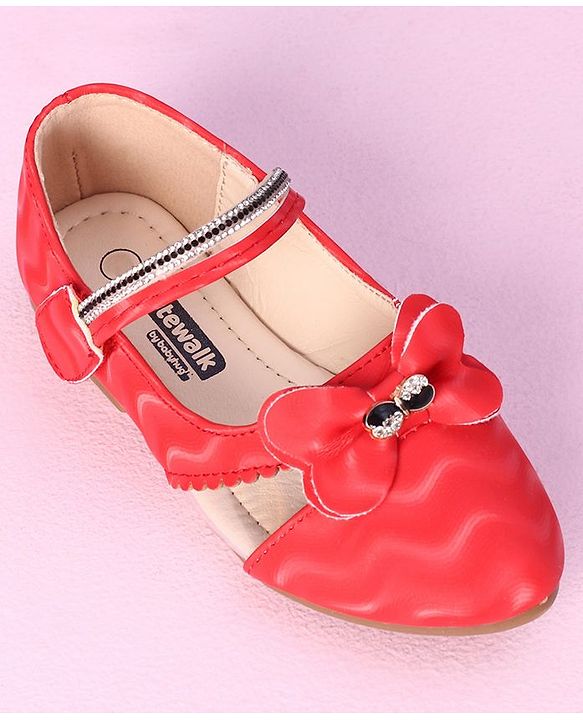 Cute Walk by Babyhug Sandals Bow Applique- Red