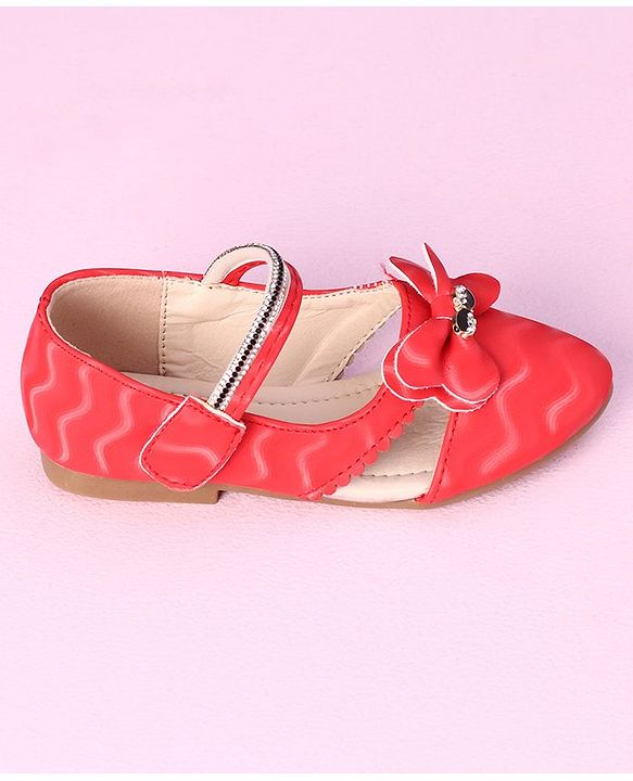 Cute Walk by Babyhug Sandals Bow Applique- Red
