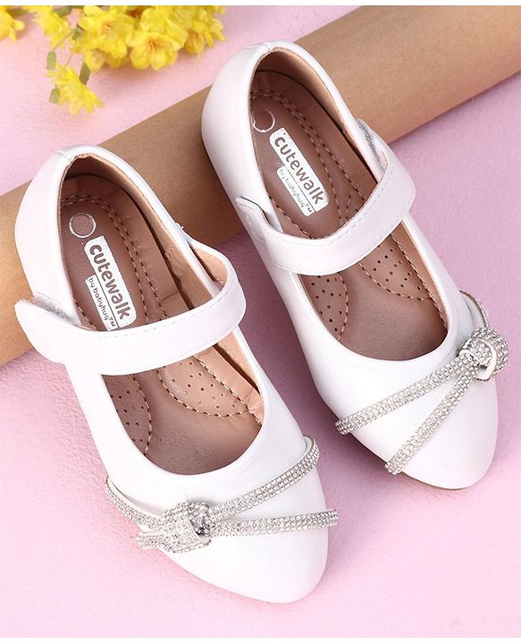 Cute Walk by Babyhug Embellished Sandals- White