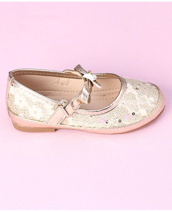 Cute Walk by Babyhug Sandals with Floral Applique - Gold