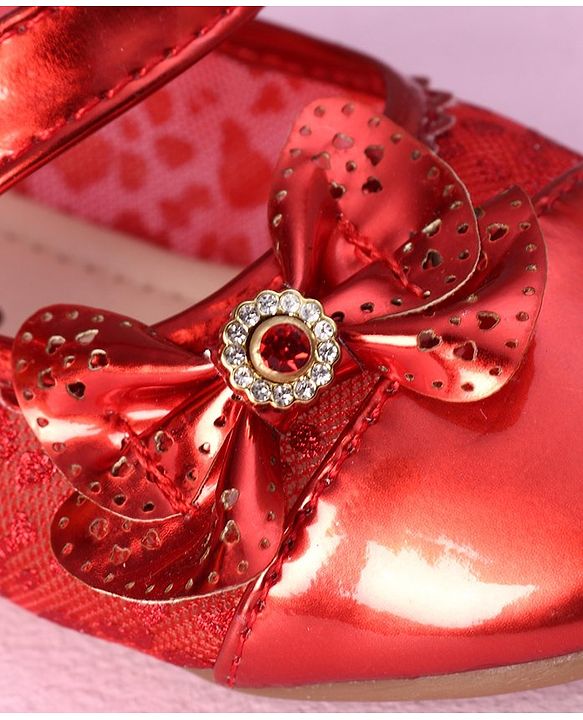 Cute Walk by Babyhug Metallic Party Wear Sandals Bow Applique - Red