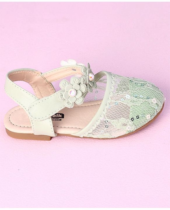 Cute Walk by Babyhug Sandals Flower Applique- Green