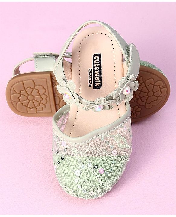 Cute Walk by Babyhug Sandals Flower Applique- Green