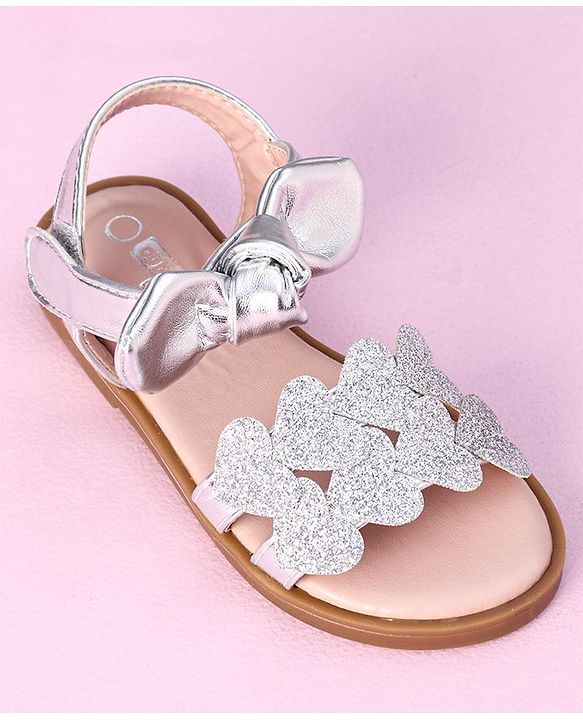 Cute Walk by Babyhug Sandals Glittered Heart Applique - Silver
