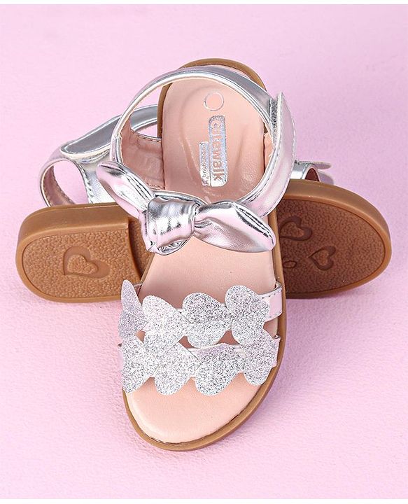 Cute Walk by Babyhug Sandals Glittered Heart Applique - Silver