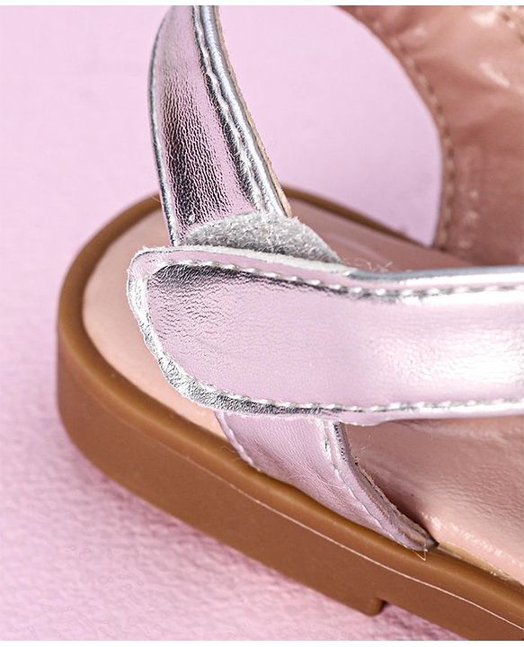 Cute Walk by Babyhug Sandals Glittered Heart Applique - Silver