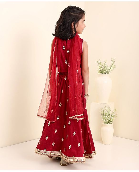 Babyhug Sleeveless Woven Choli & Lehenga With Dupatta Floral Embroidered - Maroon