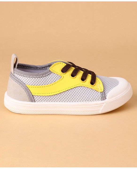Cute Walk by Babyhug Slip-On Casual Shoes - Grey