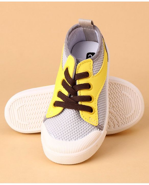 Cute Walk by Babyhug Slip-On Casual Shoes - Grey