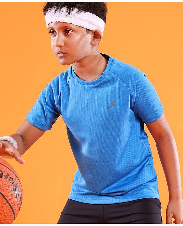 Pine Active Skin Friendly & Breathable Sportswear Half Sleeves T-shirt Solid - Blue