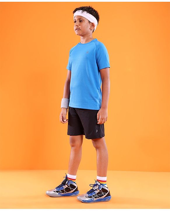 Pine Active Skin Friendly & Breathable Sportswear Half Sleeves T-shirt Solid - Blue