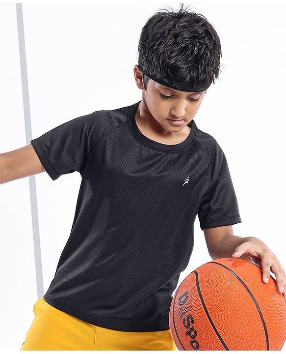 Pine Active Skin Friendly & Breathable Sportswear Half Sleeves Solid T-shirt - Black