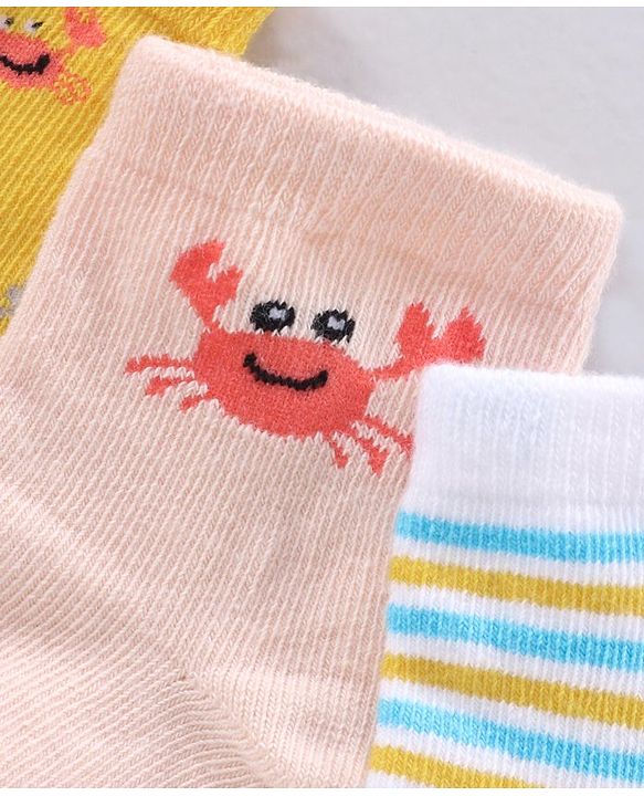 Cute Walk by Babyhug Ankle Length Antibacterial Socks Pack Of 3 - Multicolor