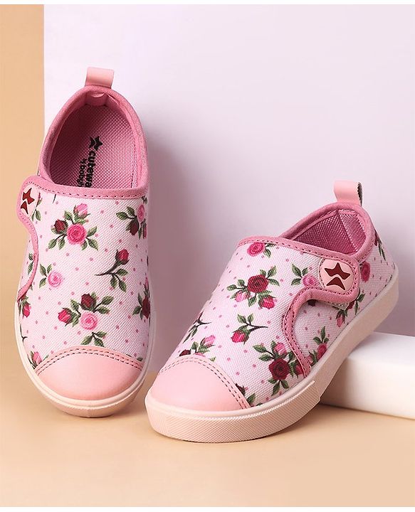 Cute Walk by Babyhug Casual Shoes Floral Print - Light Pink