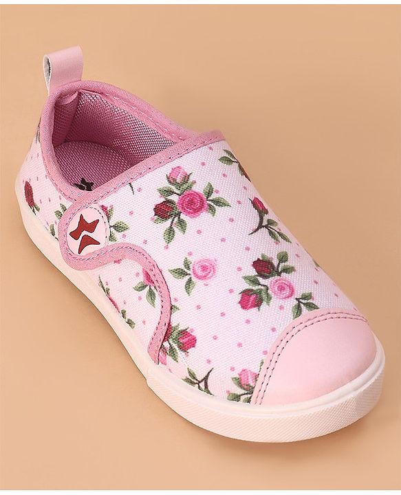 Cute Walk by Babyhug Casual Shoes Floral Print - Light Pink