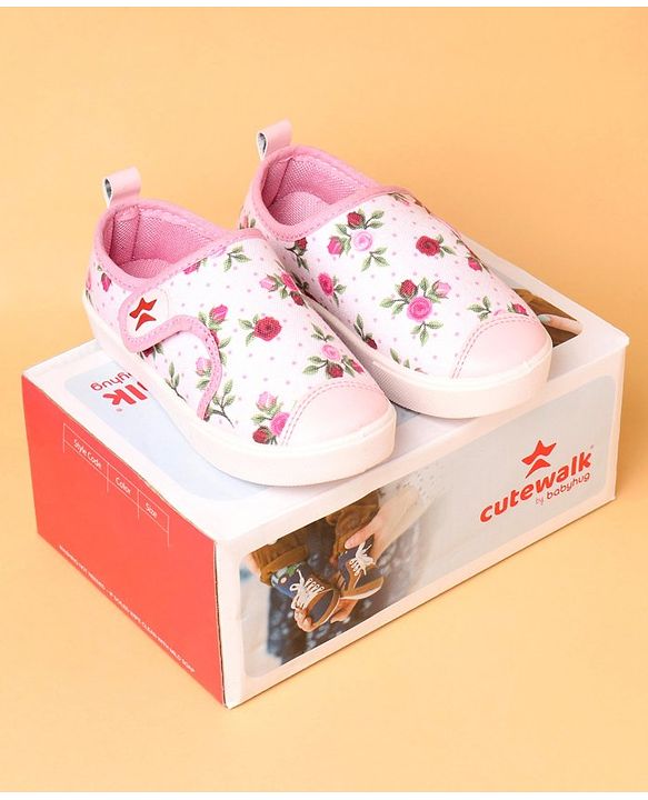 Cute Walk by Babyhug Casual Shoes Floral Print - Light Pink