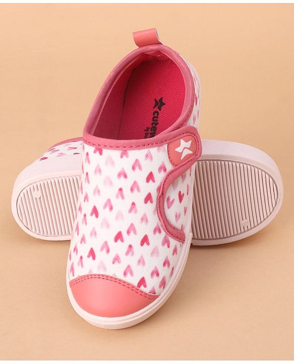 Cute Walk by Babyhug Casual Shoes With Velcro Closure Heart Print - Light Pink (Logo Colour May Vary)