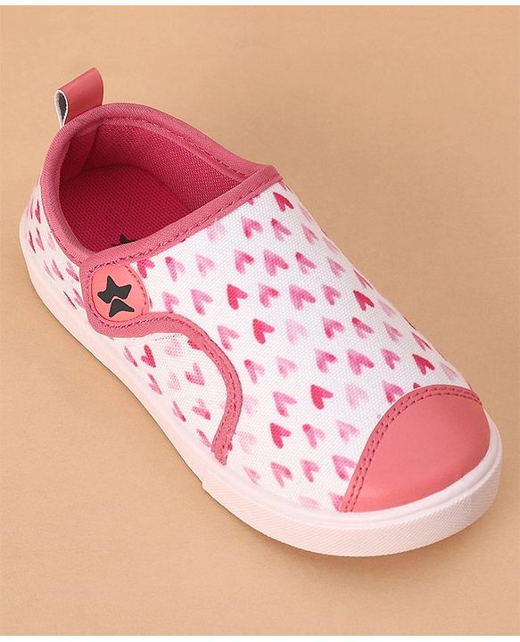 Cute Walk by Babyhug Casual Shoes With Velcro Closure Heart Print - Light Pink (Logo Colour May Vary)