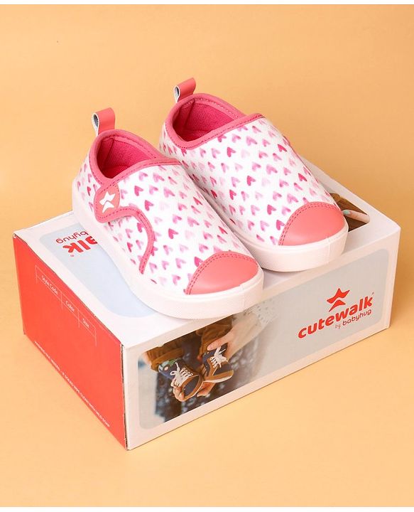 Cute Walk by Babyhug Casual Shoes With Velcro Closure Heart Print - Light Pink (Logo Colour May Vary)