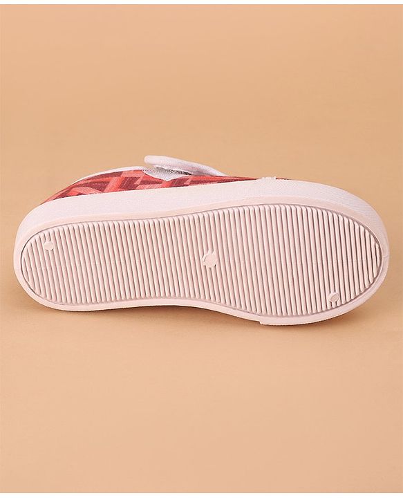 Cute Walk by Babyhug Casual Shoes With Velcro Closure - Red White