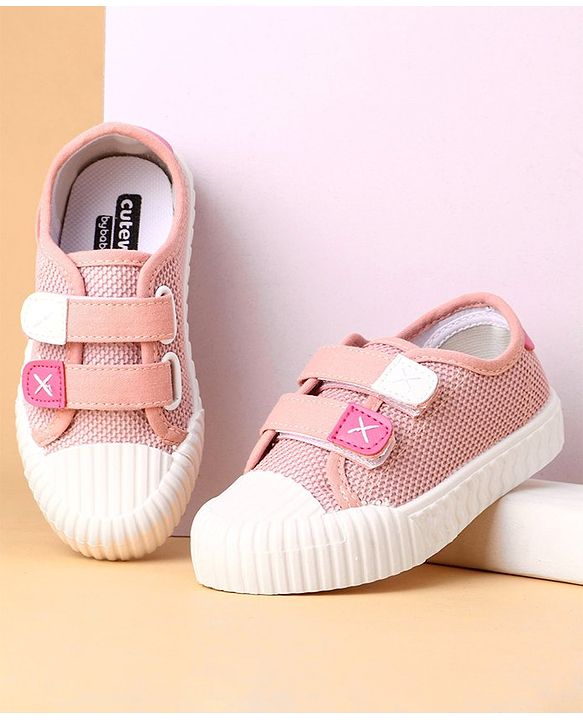 Cute Walk by Babyhug Casual Shoes With Velcro Closure - Pink