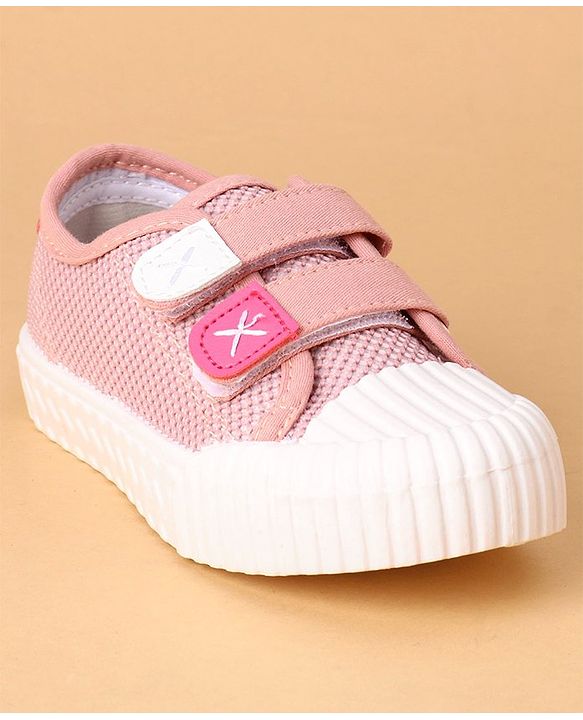 Cute Walk by Babyhug Casual Shoes With Velcro Closure - Pink