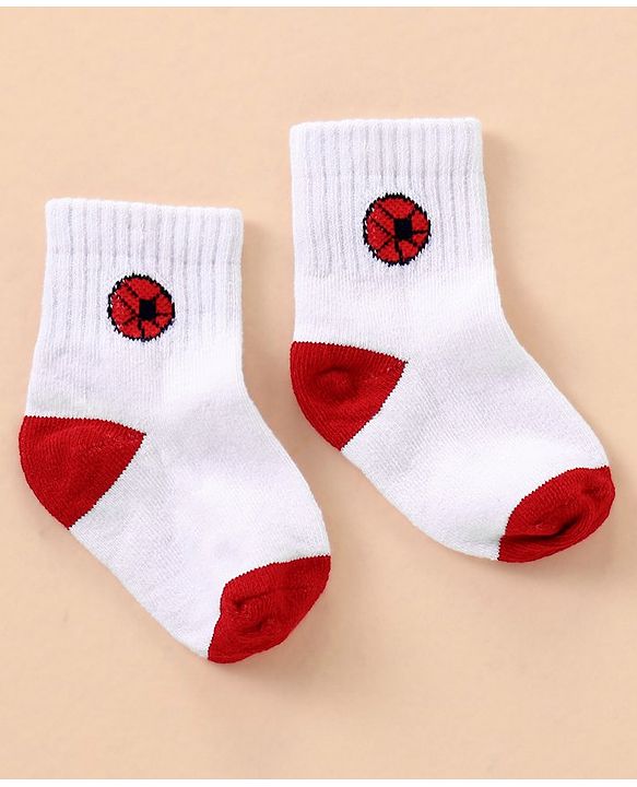 Cutewalk By Babyhug Anti Bacterial Ankle Length Socks Sports Ball Design Pack Of 5- Multicolor