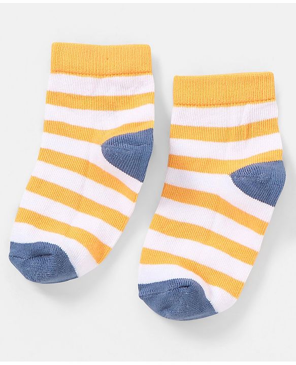 Cutewalk By Babyhug Anti Bacterial Ankle Length Non Terry Socks Striped Design Pack of 5 - Blue & Red