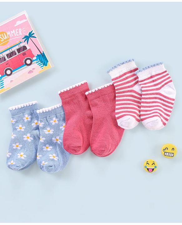 Cutewalk By Babyhug Anti Bacterial Ankle Length Non Terry Socks Floral Design Pack of 3- Pink