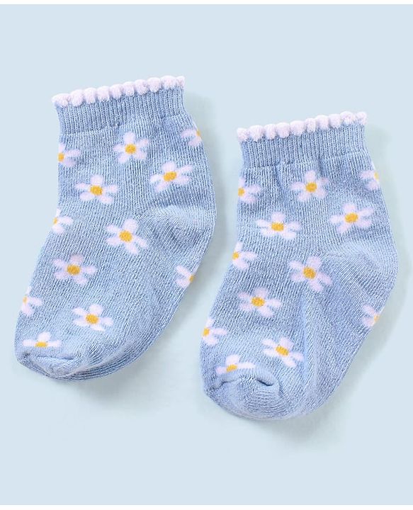 Cutewalk By Babyhug Anti Bacterial Ankle Length Non Terry Socks Floral Design Pack of 3- Pink