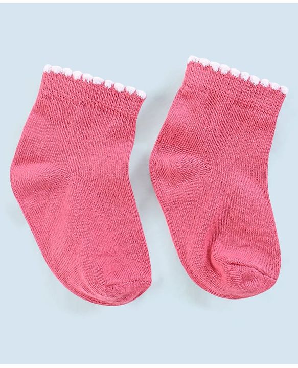 Cutewalk By Babyhug Anti Bacterial Ankle Length Non Terry Socks Floral Design Pack of 3- Pink