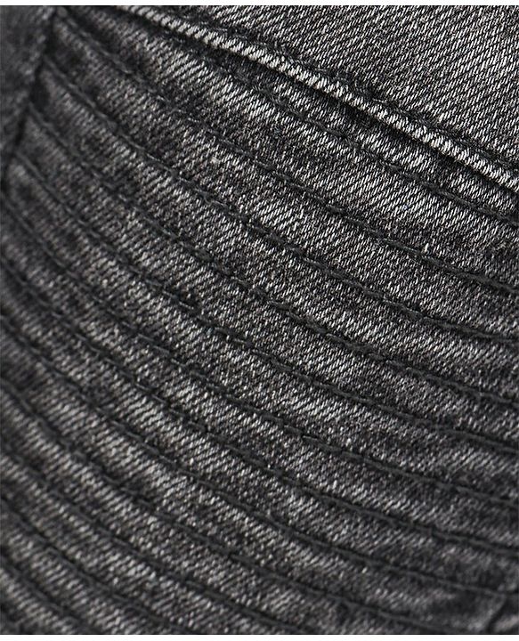 Babyhug Cotton Full Length Stretchable Washed  Denim Jeans  Fly With Zipper -  Black