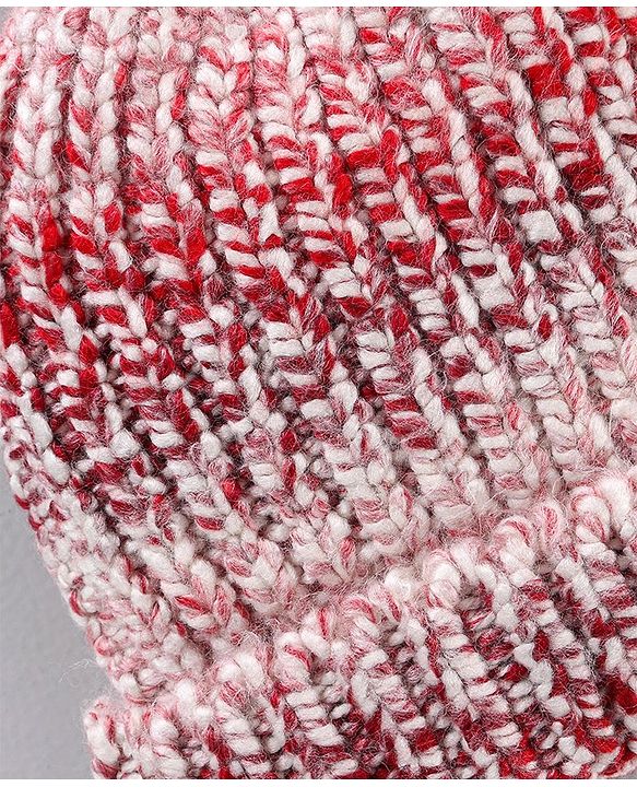 Babyhug Woollen Cap Red - Diameter 10 cm