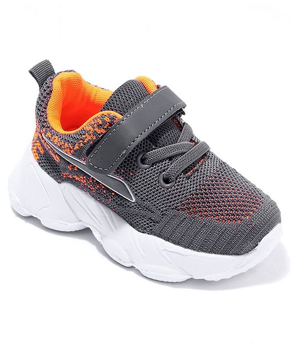 Cute Walk by Babyhug Velcro Closure Sport Shoes Solid- Rose Pink