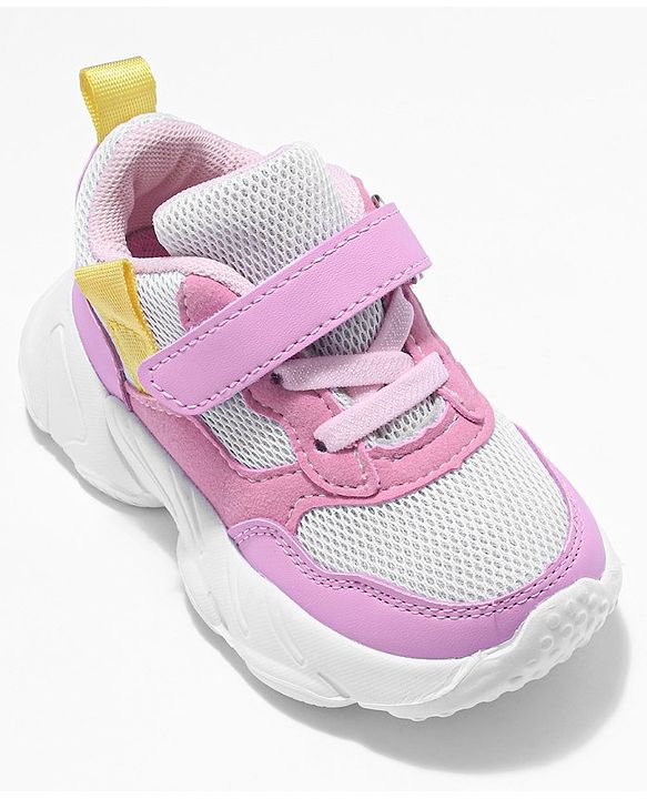 Cute Walk by Babyhug Velcro Closure Sneakers- Pink White