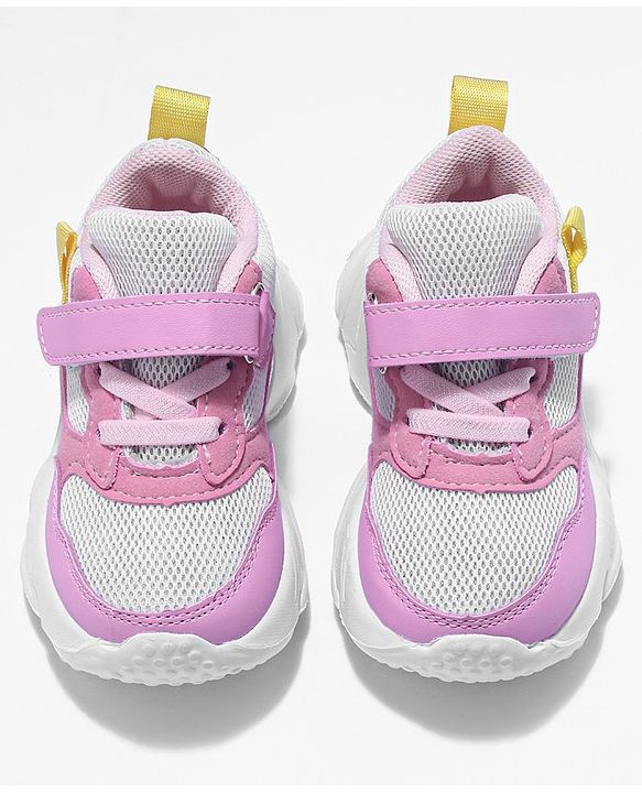 Cute Walk by Babyhug Velcro Closure Sneakers- Pink White